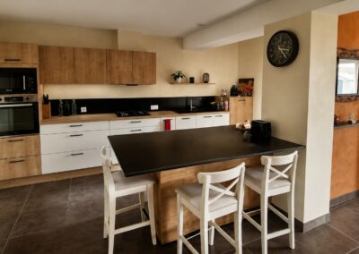 GRANIT-NOIR-BOIS-BLANC-LV A HAUTEUR